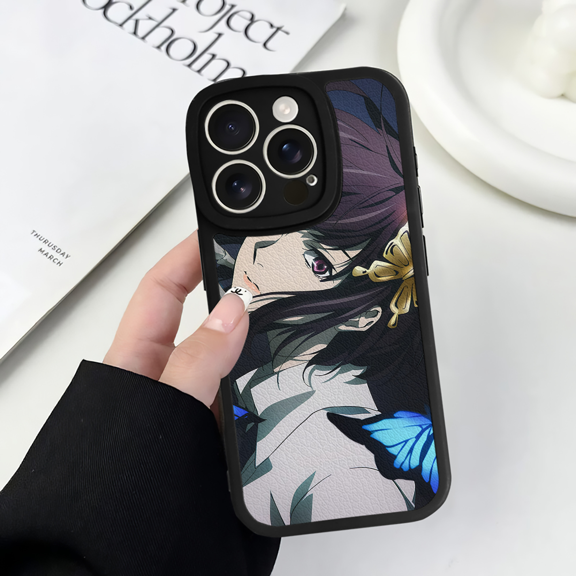 （画像用） 文豪ストレイドッグス Bungo Stray Dogs 【iPhone 16シリーズ対応】シリコンスマホケース（レザー調） 材質：シリコン